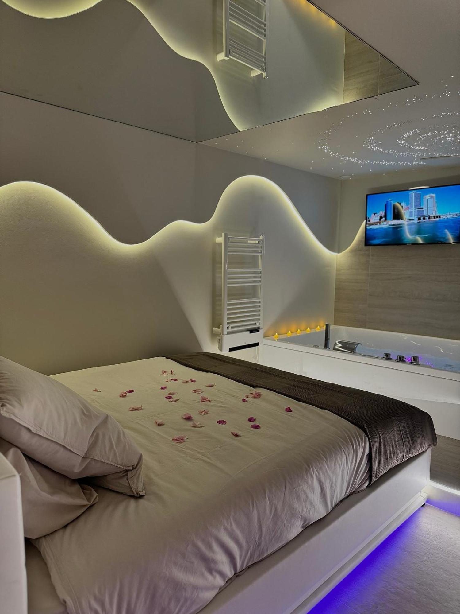 Spa Privatif - Love Room Luxe - Proche Disney Marles-en-Brie エクステリア 写真